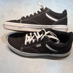 Vans Ward Women's Size 11 Canvas Sneakers